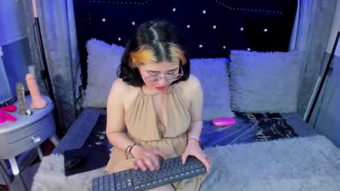 Dafne  online show from 09/10/25, 10:37