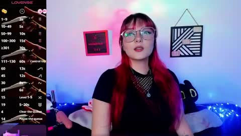 Dafne Moon online show from 07/19/26, 04:27