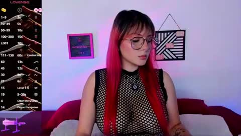 Dafne Moon online show from 08/05/26, 03:20