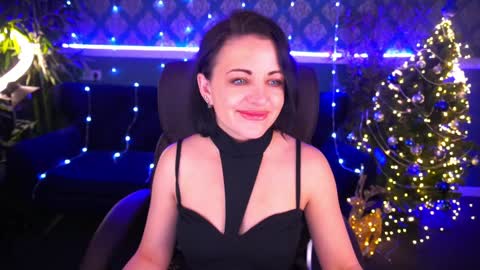 Dafni Mon online show from 12/17/24, 07:29
