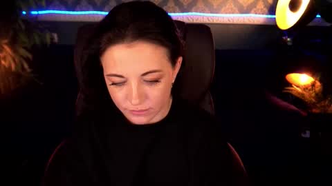 Snapshot of dafni_mon chatting on 10/07/25, 06:10 Dafni Mon online show from 10/07/25, 06:10