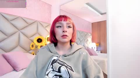 Dafnne online show from 11/29/25, 04:15