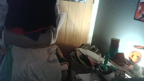 Snapshot of daftendireckt chatting on 06/25/26, 01:49 daftendireckt online show from 06/25/26, 01:49