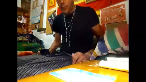 dag1983 online show from 01/01/25, 03:45