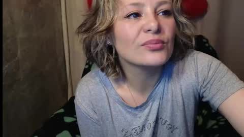 Lulu online show from 02/25/25, 04:14