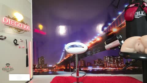 Snapshot of dagofastmilk chatting on 04/08/26, 10:26 DiegoXXL online show from 04/08/26, 10:26