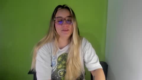 Snapshot of dahia888 chatting on 10/26/25, 09:04 Dahia online show from 10/26/25, 09:04