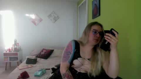 Snapshot of dahia888 chatting on 10/30/25, 10:10 Dahia online show from 10/30/25, 10:10