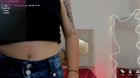 Snapshot of dahia_tay chatting on 02/07/25, 03:23 dahia online show from 02/07/25, 03:23
