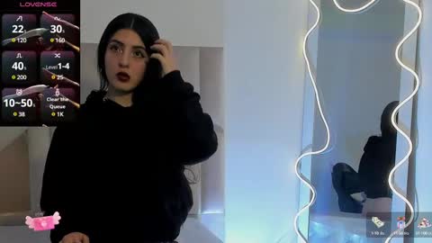 Snapshot of dahia_tay chatting on 02/10/25, 03:35 dahia online show from 02/10/25, 03:35