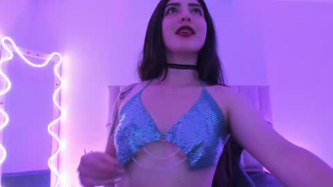 Snapshot of dahia_tay chatting on 02/18/25, 06:37 dahia online show from 02/18/25, 06:37