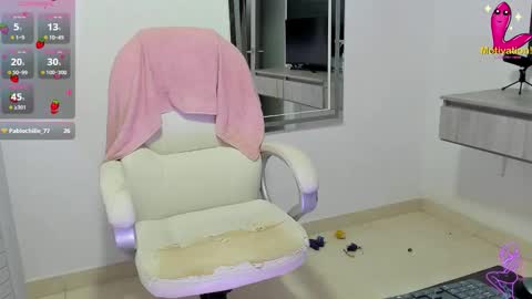 Dahian  online show from 11/06/25, 11:48