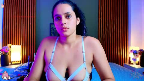  Dahiana  online show from 02/28/25, 01:37