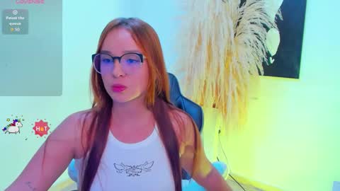 Snapshot of dahlia_rossi chatting on 10/01/25, 05:13 Dahlia online show from 10/01/25, 05:13