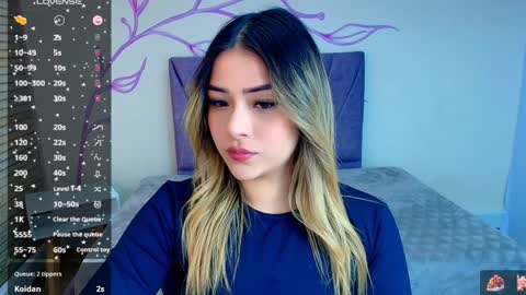 Dahlia online show from 12/15/24, 03:45