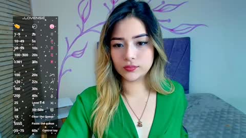 Dahlia online show from 12/19/24, 01:18