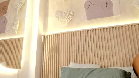 Daiana online show from 07/28/26, 08:23