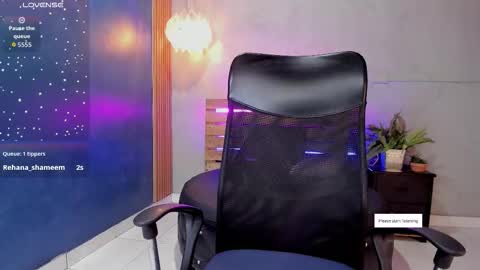 Snapshot of daiisy_kiss chatting on 11/20/25, 07:35 daiisy_kiss online show from 11/20/25, 07:35