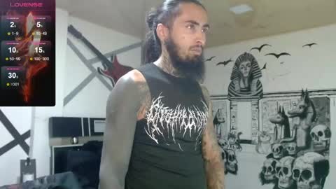 Snapshot of daimon_rock01 chatting on 05/06/26, 05:14 felipe online show from 05/06/26, 05:14