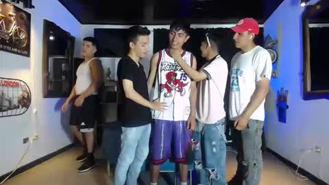 daiquirie online show from 11/29/25, 07:50