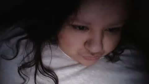 daisnconfusion_ online show from 02/20/25, 01:36
