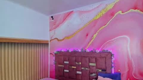 Snapshot of daisy__rose chatting on 12/19/25, 03:13 Dai online show from 12/19/25, 03:13