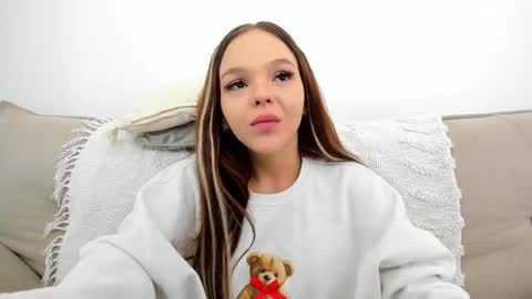 Daisy online show from 02/24/25, 04:49