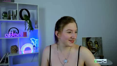 Little Di online show from 10/26/25, 11:31