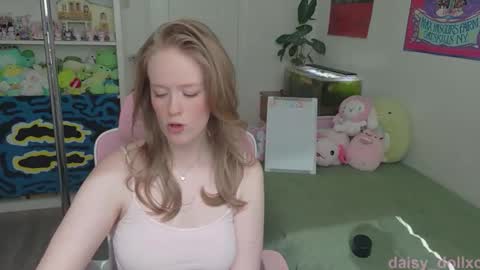 Snapshot of daisy_dollxo chatting on 04/27/26, 07:34 Daisy online show from 04/27/26, 07:34