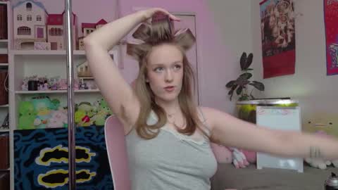 Snapshot of daisy_dollxo chatting on 04/28/26, 07:08 Daisy online show from 04/28/26, 07:08