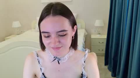 Snapshot of daisy_heart chatting on 06/11/26, 04:54 Daisy online show from 06/11/26, 04:54