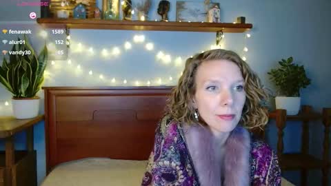 Snapshot of daisy_lovely chatting on 10/24/25, 04:31 daisy_lovely online show from 10/24/25, 04:31