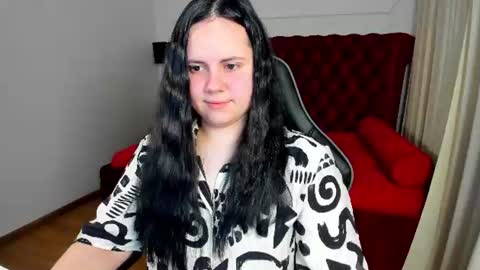 DaisyHarts online show from 06/24/26, 04:17