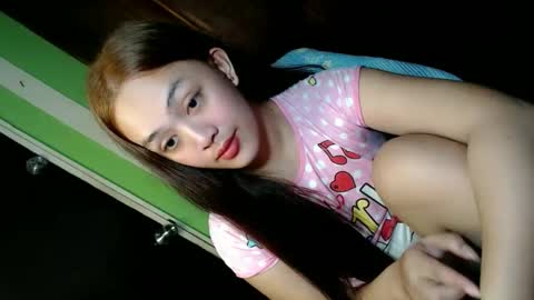 Snapshot of daisylira chatting on 11/15/25, 01:25 LILY christmas wish breast implant online show from 11/15/25, 01:25