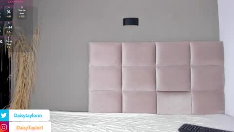 Daisy online show from 10/02/25, 12:34