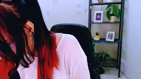 Snapshot of daizy_amazy chatting on 10/11/25, 02:00 Daizy amazy online show from 10/11/25, 02:00