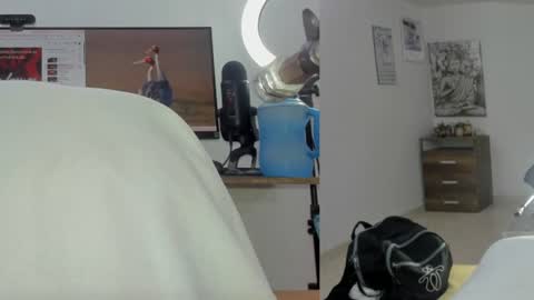 daki_ume_ online show from 07/26/26, 02:42