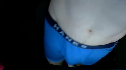 Snapshot of dakkota99 chatting on 09/23/25, 04:32 dakkota99 online show from 09/23/25, 04:32