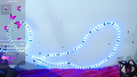 VALENTINA  online show from 02/28/25, 08:20