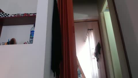   Dakota  online show from 02/04/25, 05:55