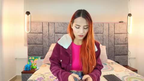 Dakota-Megan online show from 12/03/25, 12:58