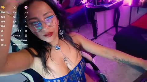 Caroliina online show from 02/23/26, 10:29