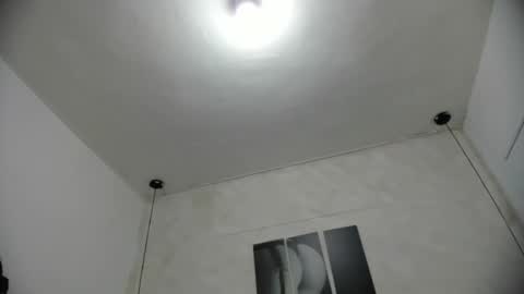 Dakota  online show from 09/24/25, 12:19