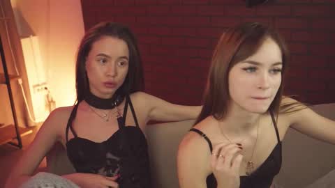 dakotaajohnnson online show from 02/13/25, 03:35