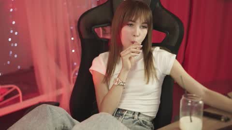 dakotaajohnnson online show from 03/12/25, 02:45