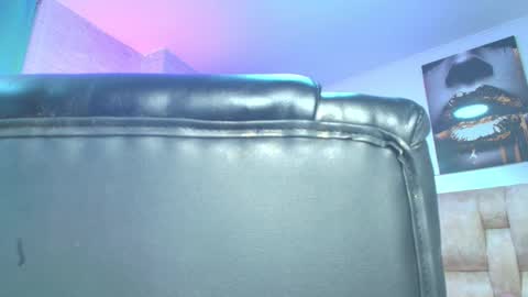 dakotarobbins_ online show from 10/03/25, 09:23