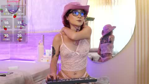 Dalia online show from 07/18/26, 06:23
