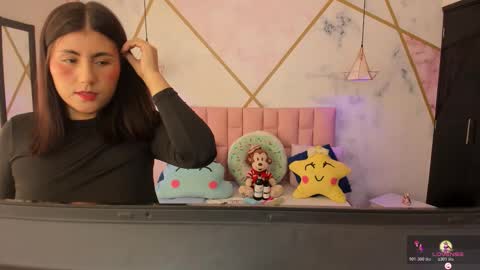 Liz online show from 10/28/25, 03:25