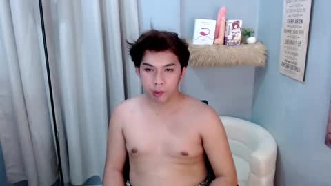 Snapshot of dale_xox23 chatting on 06/03/26, 01:03 Dale online show from 06/03/26, 01:03