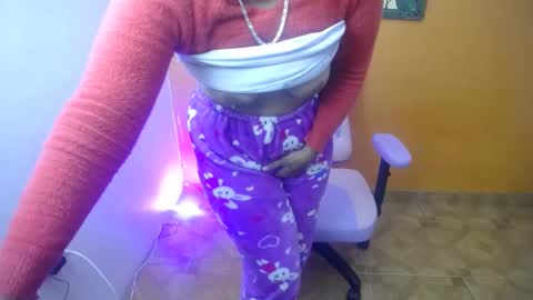 daleska_delicious1 online show from 02/12/25, 12:55